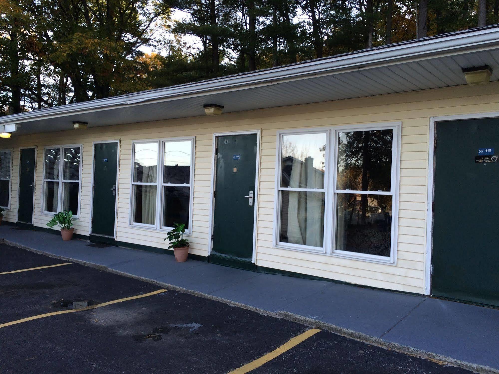 Hamilton Inn Sturbridge Exterior foto